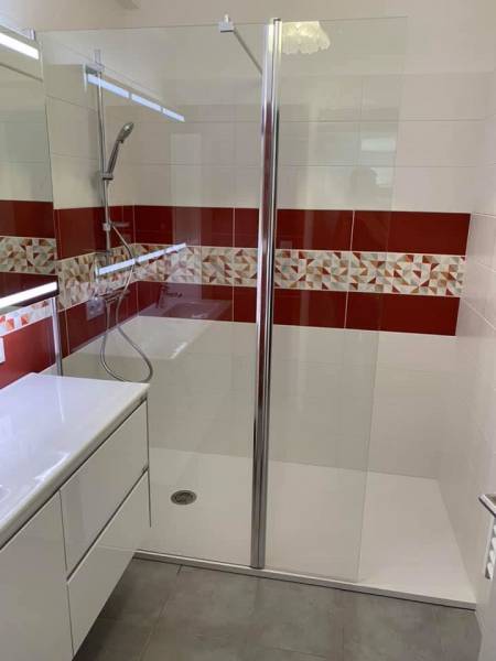 Salle de bain clé en main avec plan 3D à Libourne proche Saint Denis de Pile