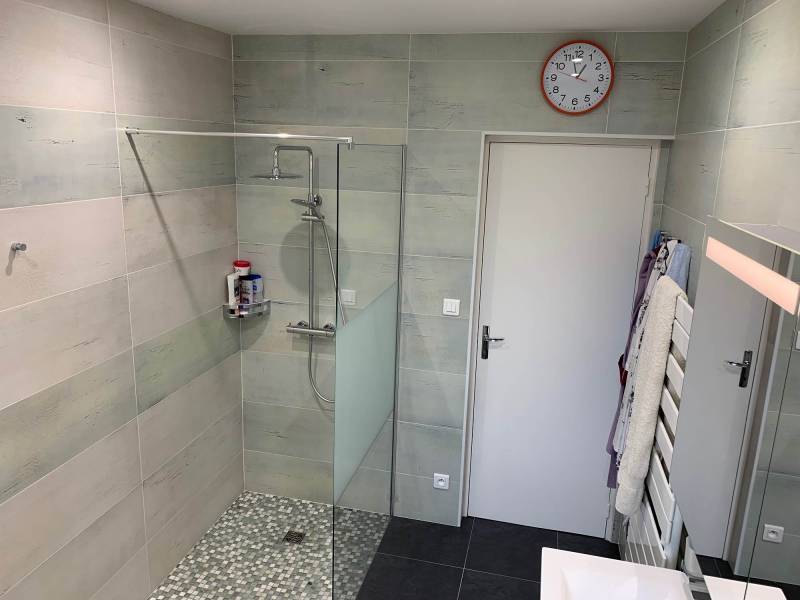 Salle de bain clé en main à Vayres proche de Izon