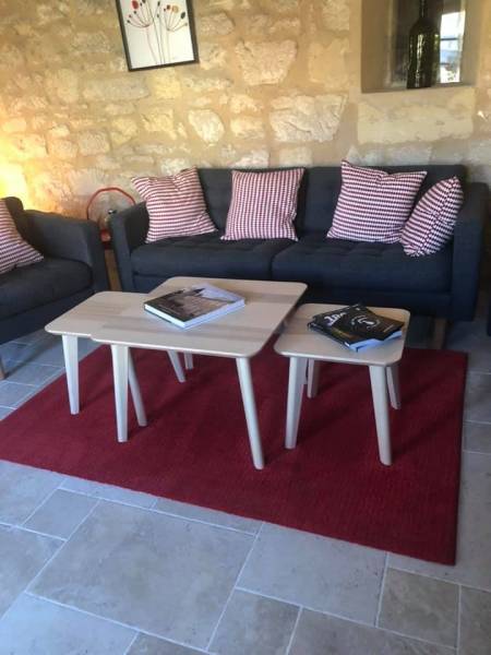 Carrelage de sol imitation Travertin à Saint-Émilion Proche de Libourne