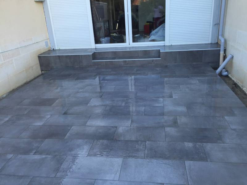 Carrelage extérieur imitation béton