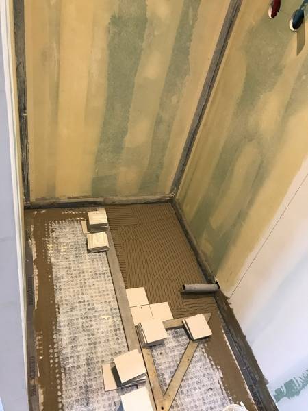 Pose de carrelage sur plancher bois en Gironde