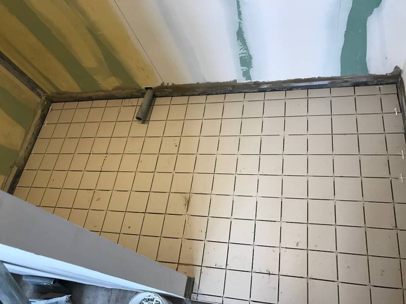 Pose de carrelage sur plancher bois en Gironde