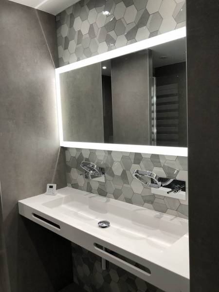 Carrelage slim de fine épaisseur en salle de bain à Castillon proche de Libourne