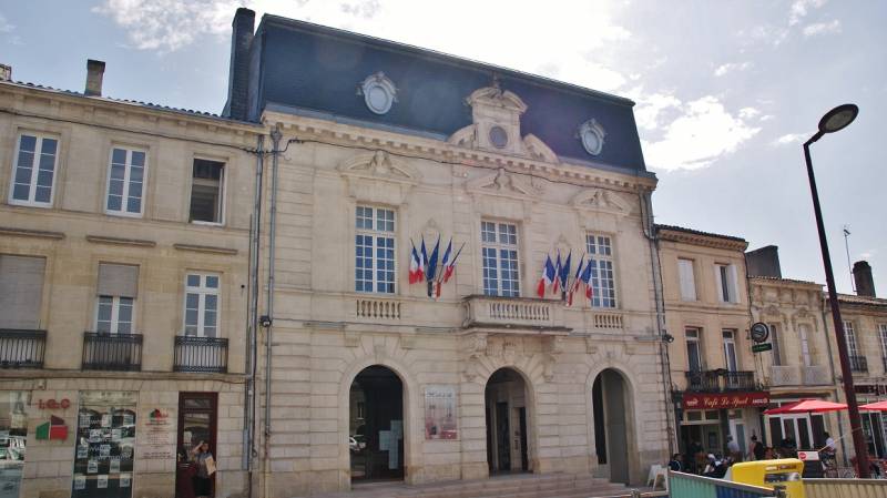 Mairie de Créon