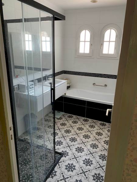 Notre zone d'activité pour ce service Carrelage imitation carreaux de ciment avec motifs vintage pour crédence, sol ou mur intérieur